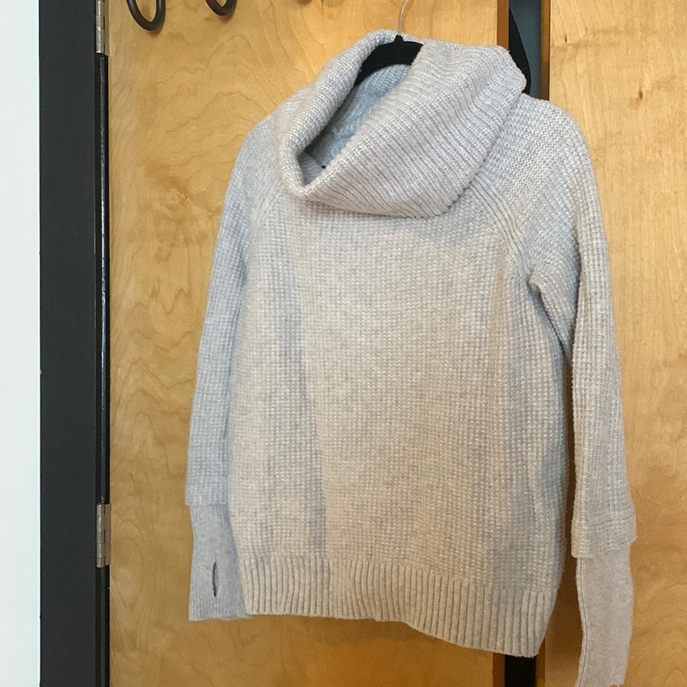 Market & Spruce Gray Cowl Neck Sweater